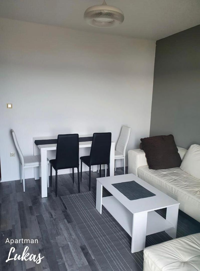 Apartmani Mazzarolli ยาดราโนโว ห้อง รูปภาพ